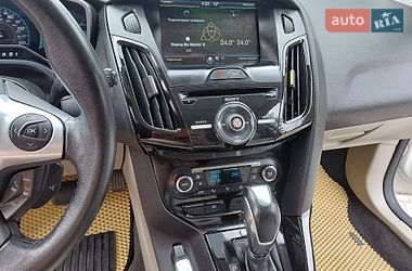 Хетчбек Ford Focus 2012 в Львові