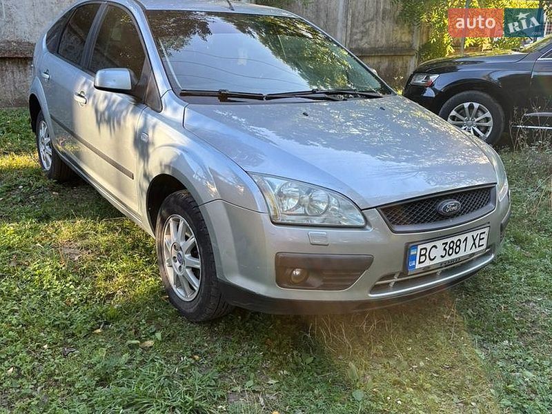Хэтчбек Ford Focus 2005 в Львове