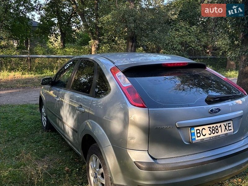 Хэтчбек Ford Focus 2005 в Львове