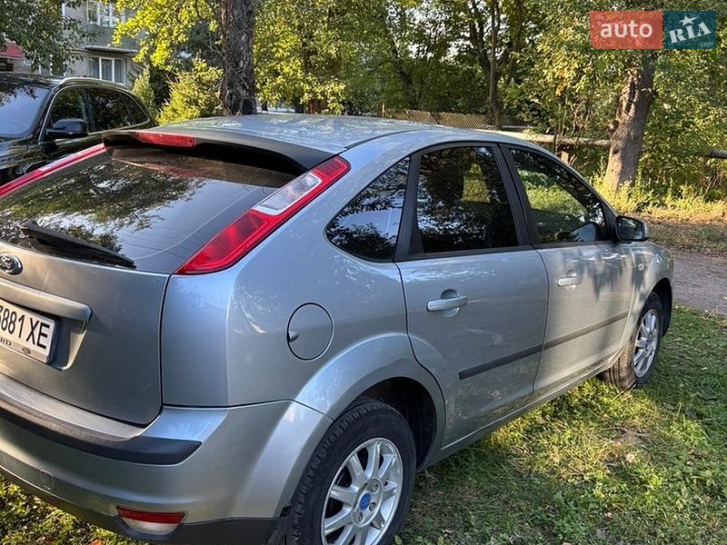 Хэтчбек Ford Focus 2005 в Львове