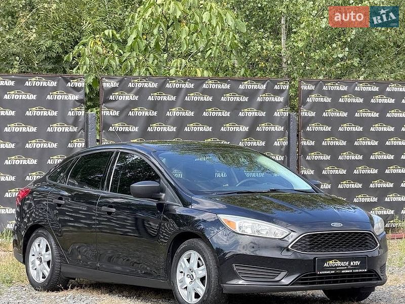 Седан Ford Focus 2015 в Киеве фото 3 Седан Ford Focus 2015 в Киеве