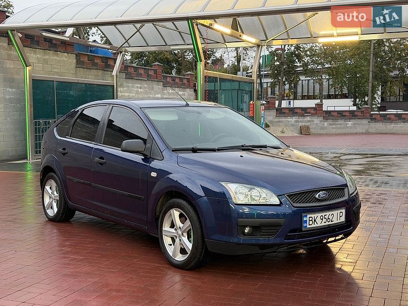 Хетчбек Ford Focus 2005 в Рівному