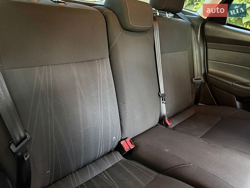 Седан Ford Focus 2015 в Днепре фото 10 Седан Ford Focus 2015 в Днепре