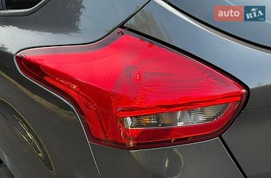 Седан Ford Focus 2015 в Днепре фото 23 Седан Ford Focus 2015 в Днепре