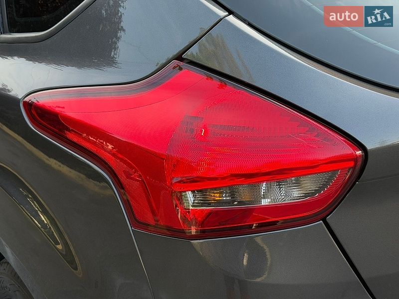 Седан Ford Focus 2015 в Днепре фото 23 Седан Ford Focus 2015 в Днепре