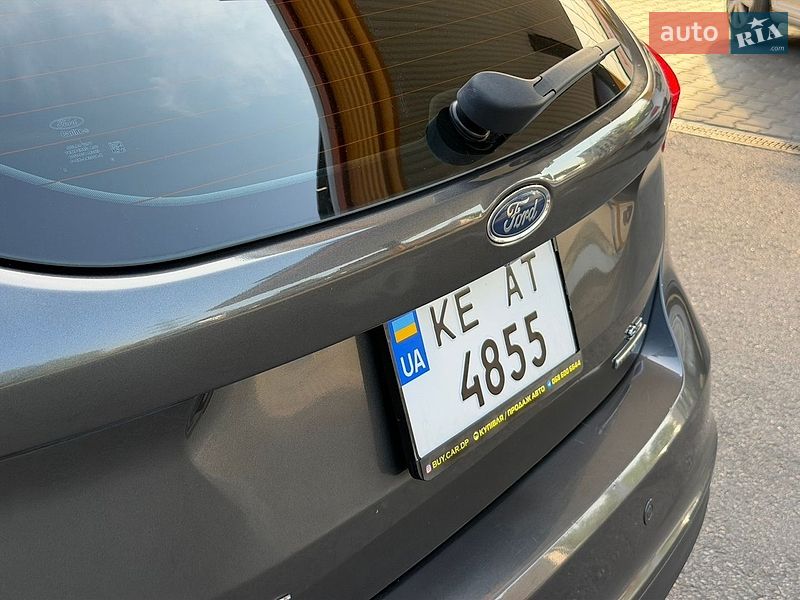 Седан Ford Focus 2015 в Днепре фото 26 Седан Ford Focus 2015 в Днепре