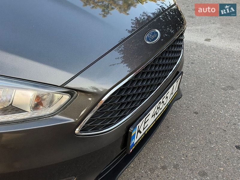 Седан Ford Focus 2015 в Дніпрі
