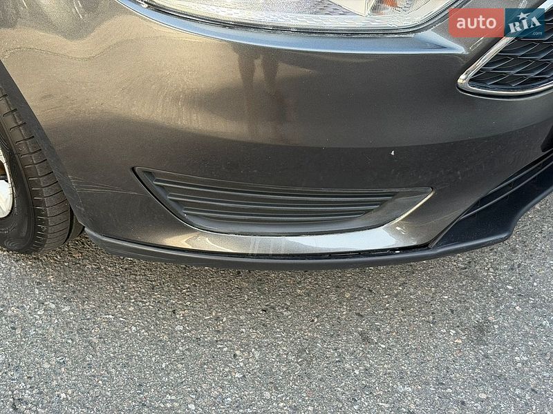 Седан Ford Focus 2015 в Днепре фото 35 Седан Ford Focus 2015 в Днепре