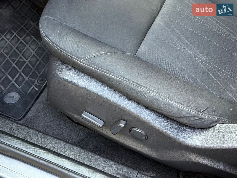 Седан Ford Focus 2015 в Дніпрі