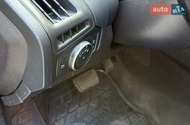 Седан Ford Focus 2015 в Днепре фото 42 Седан Ford Focus 2015 в Днепре