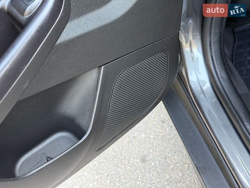 Седан Ford Focus 2015 в Дніпрі