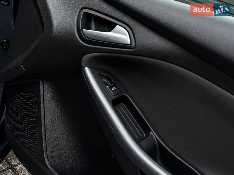 Універсал Ford Focus 2012 в Черкасах