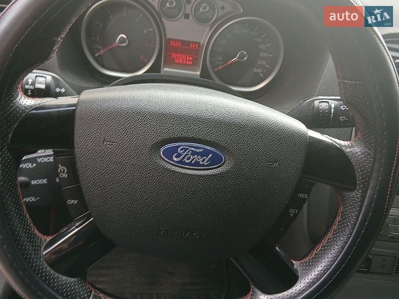 Хэтчбек Ford Focus 2010 в Тернополе фото 18 Хэтчбек Ford Focus 2010 в Тернополе