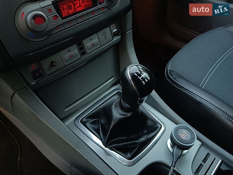 Хетчбек Ford Focus 2008 в Дубні фото 24 Хетчбек Ford Focus 2008 в Дубні