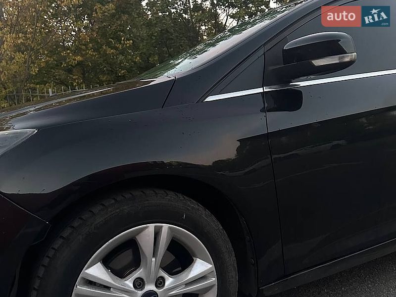 Хетчбек Ford Focus 2014 в Кропивницькому фото 2 Хетчбек Ford Focus 2014 в Кропивницькому