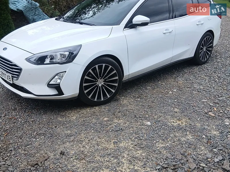 Ford Focus 2019