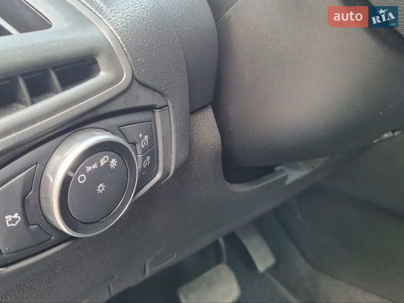 Седан Ford Focus 2017 в Дубно