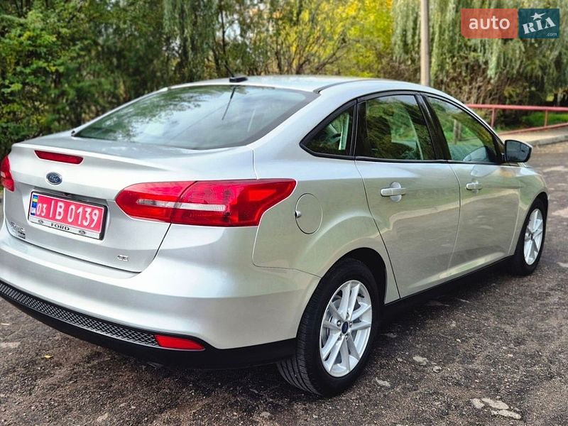 Седан Ford Focus 2017 в Дубно