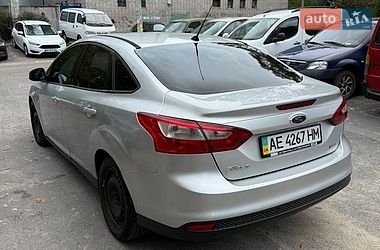 Седан Ford Focus 2013 в Дніпрі фото 5 Седан Ford Focus 2013 в Дніпрі
