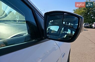 Хэтчбек Ford Focus 2015 в Киеве