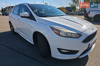 Хэтчбек Ford Focus 2015 в Киеве