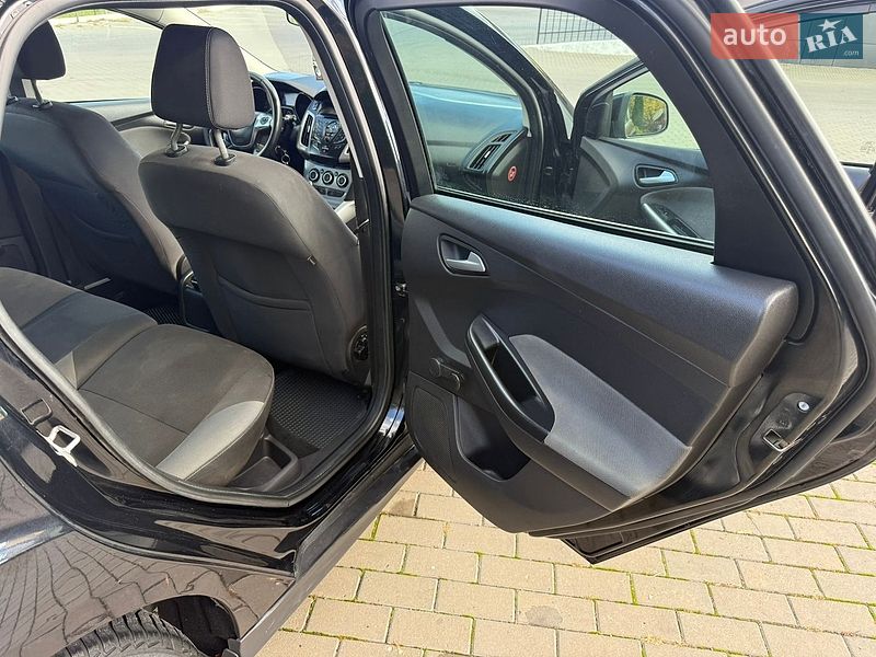 Универсал Ford Focus 2013 в Здолбунове