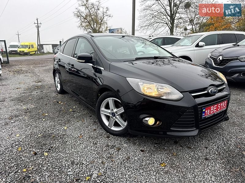 Хэтчбек Ford Focus 2011 в Ровно