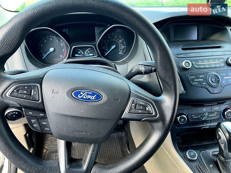 Хэтчбек Ford Focus 2015 в Киеве фото 6 Хэтчбек Ford Focus 2015 в Киеве