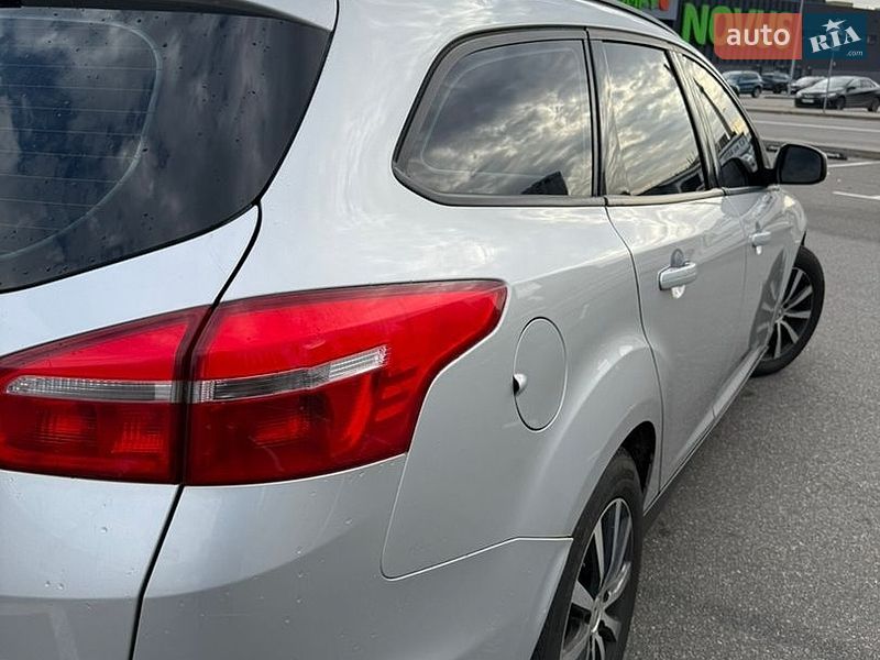 Универсал Ford Focus 2015 в Киеве