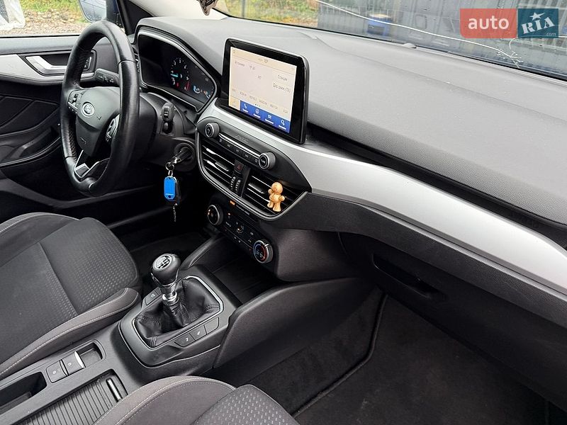 Универсал Ford Focus 2018 в Львове фото 38 Универсал Ford Focus 2018 в Львове