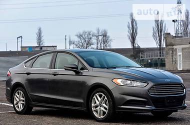 Седан Ford Fusion 2016 в Києві