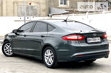 Седан Ford Fusion 2015 в Одессе