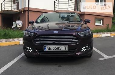Седан Ford Fusion 2013 в 