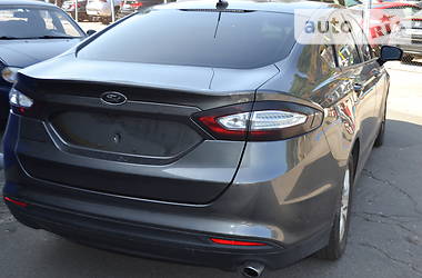 Седан Ford Fusion 2015 в Киеве