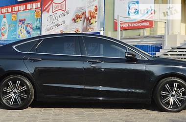 Седан Ford Fusion 2015 в Одесі