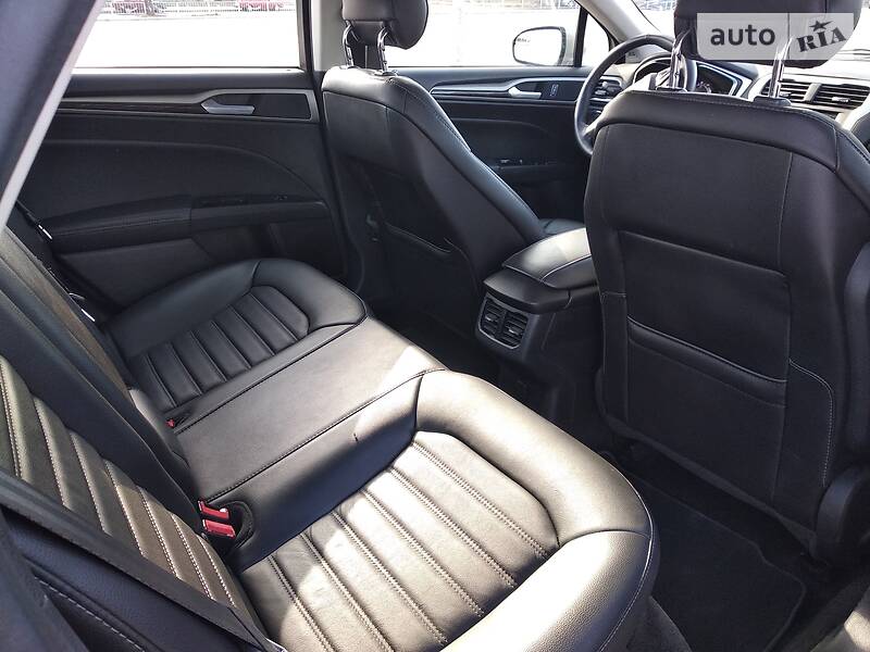Седан Ford Fusion 2015 в Харкові