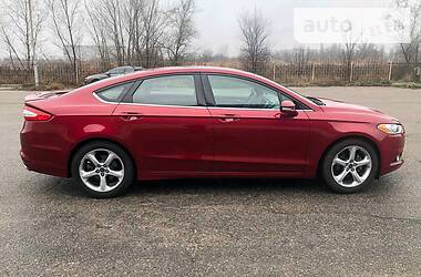 Седан Ford Fusion 2015 в Киеве