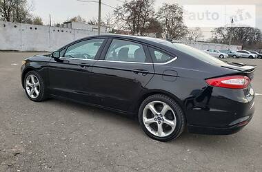 Седан Ford Fusion 2016 в Киеве