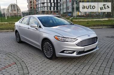 Седан Ford Fusion 2018 в 