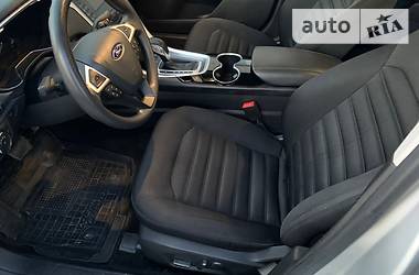 Седан Ford Fusion 2015 в 