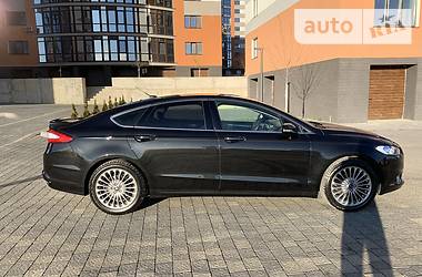 Седан Ford Fusion 2014 в Ивано-Франковске