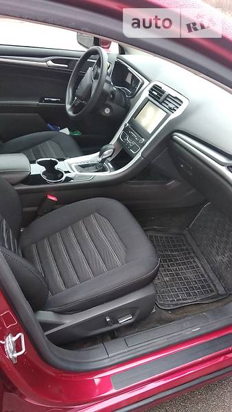 Седан Ford Fusion 2016 в Києві