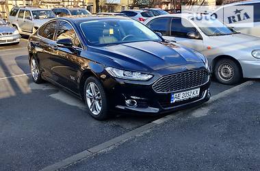 Седан Ford Fusion 2015 в Днепре