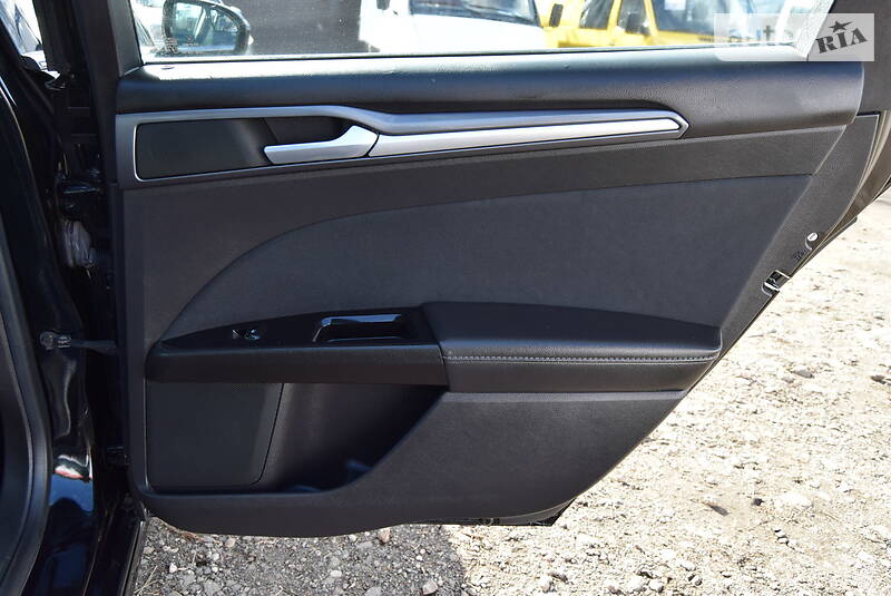 Седан Ford Fusion 2016 в Кривом Роге фото 6 Седан Ford Fusion 2016 в Кривом Роге