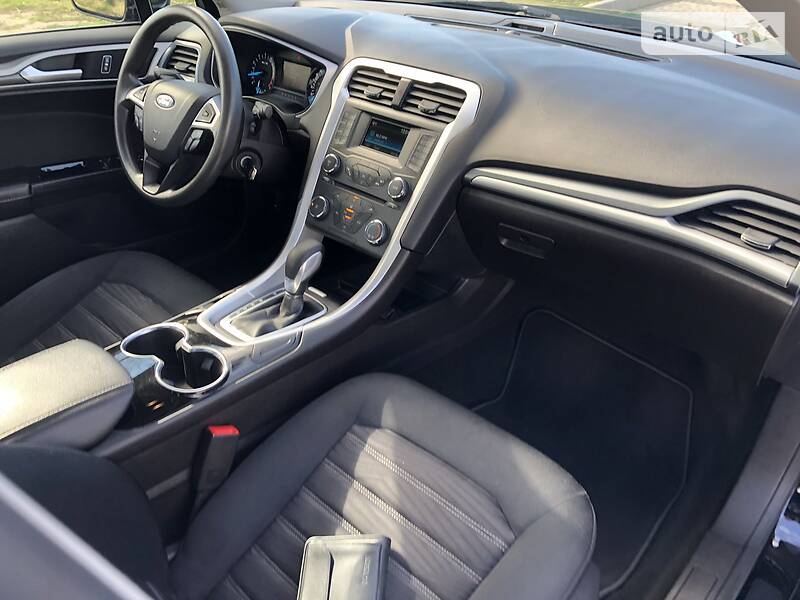 Седан Ford Fusion 2016 в Ізмаїлі
