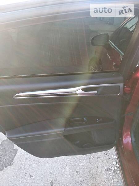 Седан Ford Fusion 2012 в Чорноморську