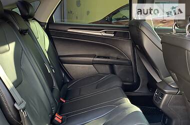 Седан Ford Fusion 2014 в 