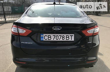 Седан Ford Fusion 2014 в Чернигове