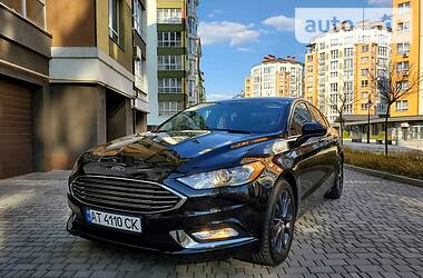 Седан Ford Fusion 2018 в 