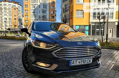 Седан Ford Fusion 2018 в 